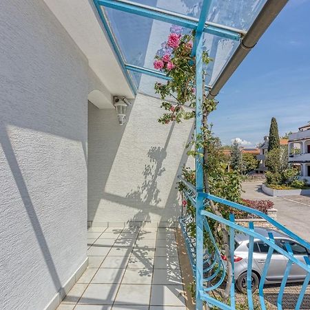 Apartments Kiki Spada Пореч Экстерьер фото